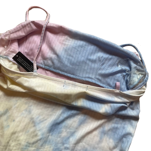 Tie dye pattern empire waist dress back view close up